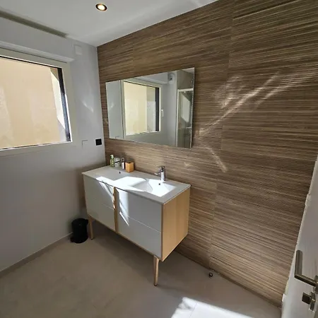 Midgard Sea View Saint-Côme-de-Fresné