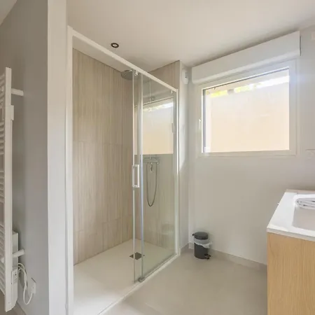 Midgard Sea View * Saint-Côme-de-Fresné